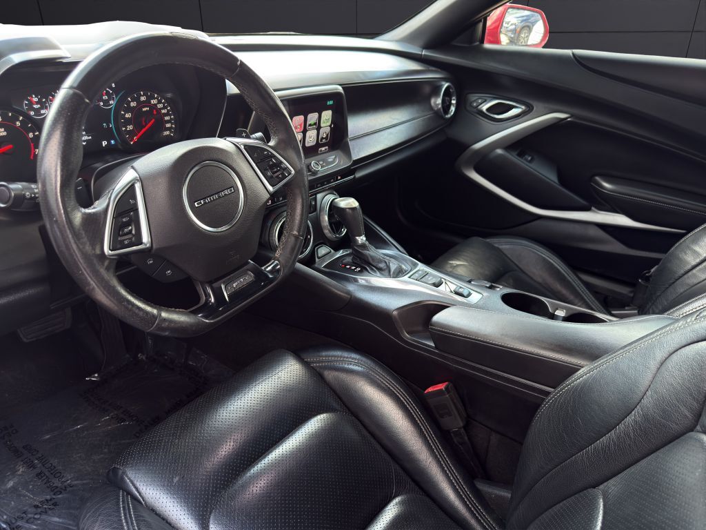 2017 CHEVROLET CAMARO SS KBB 26K WOW Columbus OH