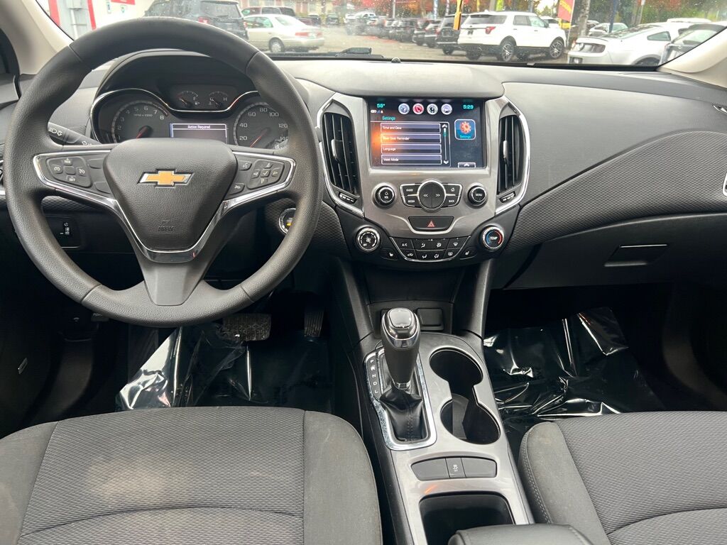2017 CHEVROLET CRUZE LT AUTO Des Moines WA
