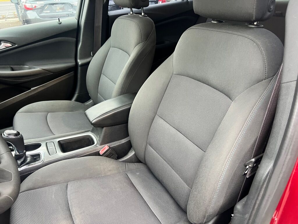 2017 CHEVROLET CRUZE LT AUTO Des Moines WA