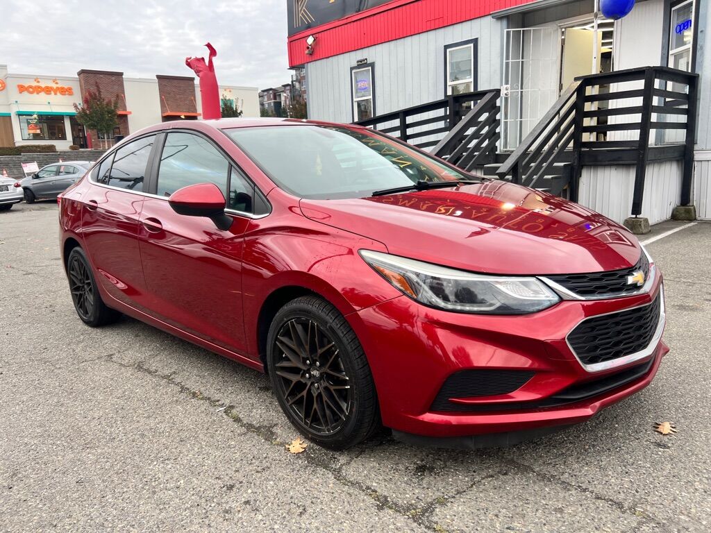 2017 CHEVROLET CRUZE LT AUTO Des Moines WA
