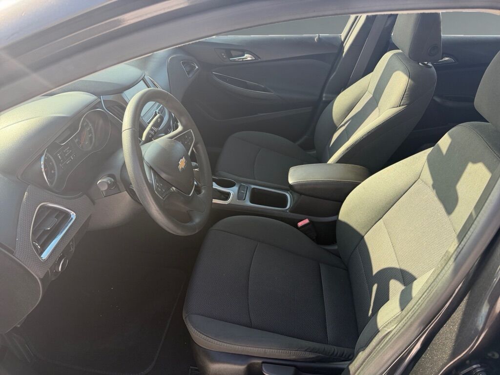 2017 CHEVROLET CRUZE LT Toledo OH