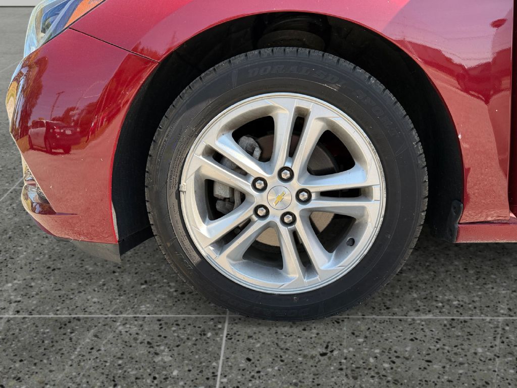 2017 CHEVROLET CRUZE LT Toledo OH
