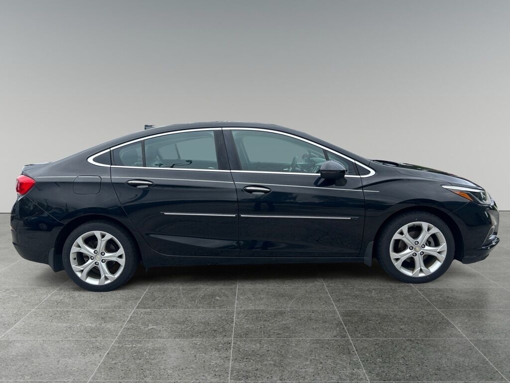 2017 CHEVROLET CRUZE PREMIER Toledo OH
