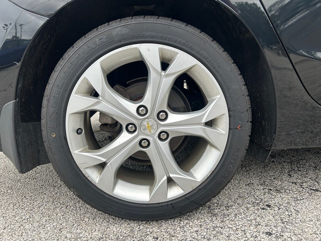 2017 CHEVROLET CRUZE PREMIER Toledo OH