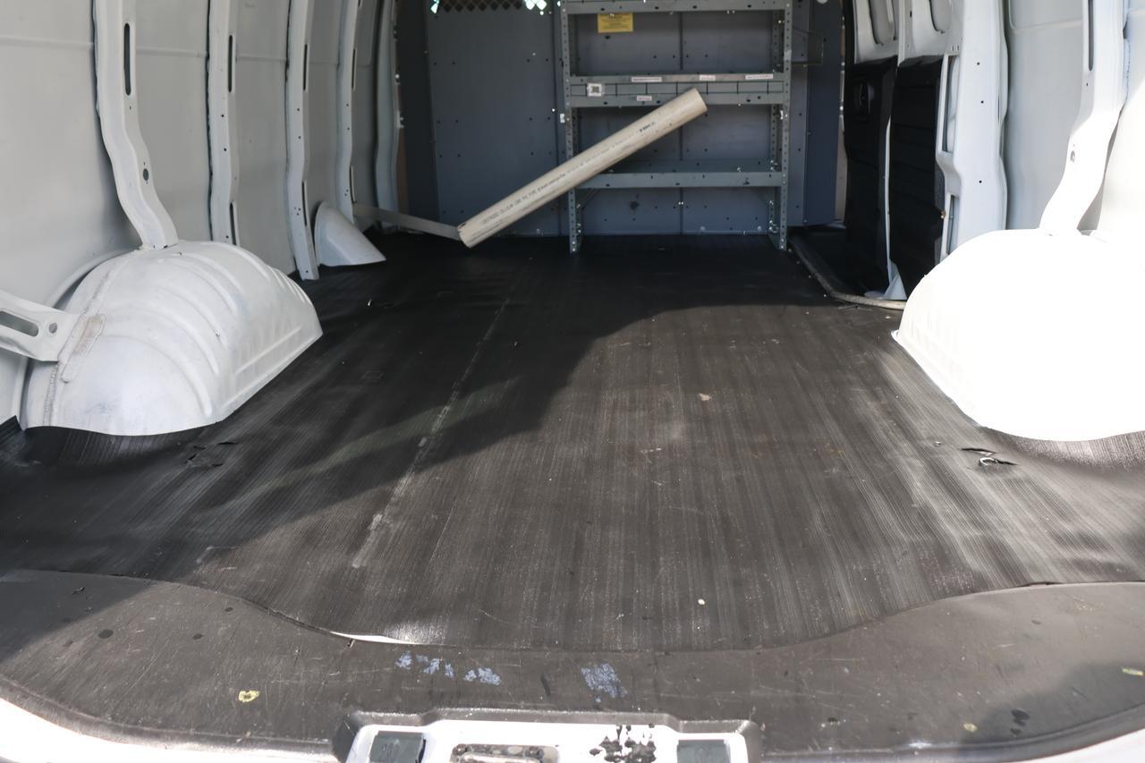 2017 CHEVROLET EXPRESS G2500 Houston TX