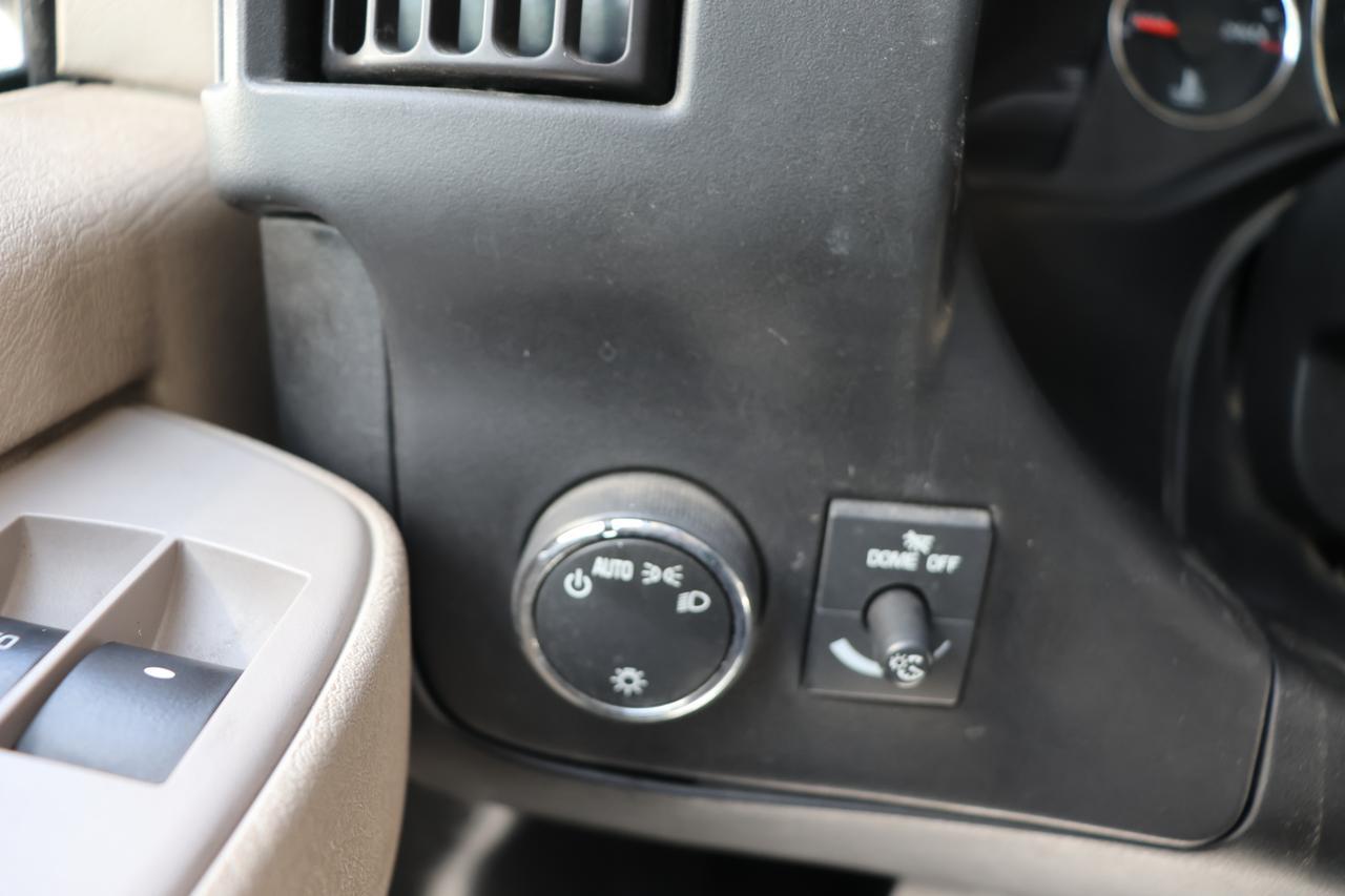 2017 CHEVROLET EXPRESS G2500 Houston TX