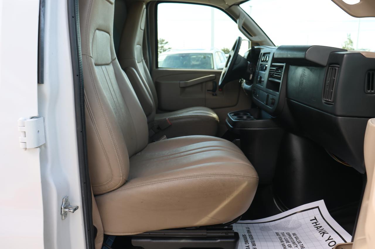 2017 CHEVROLET EXPRESS G2500 Houston TX