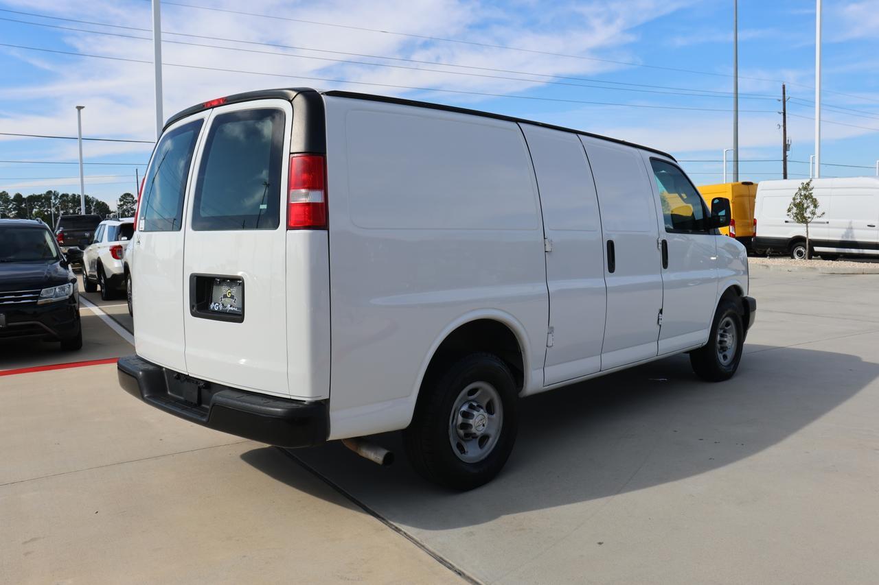 2017 CHEVROLET EXPRESS G2500 Houston TX