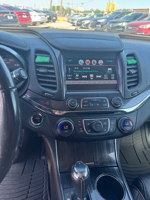 2017 CHEVROLET IMPALA LT Grand Prairie TX