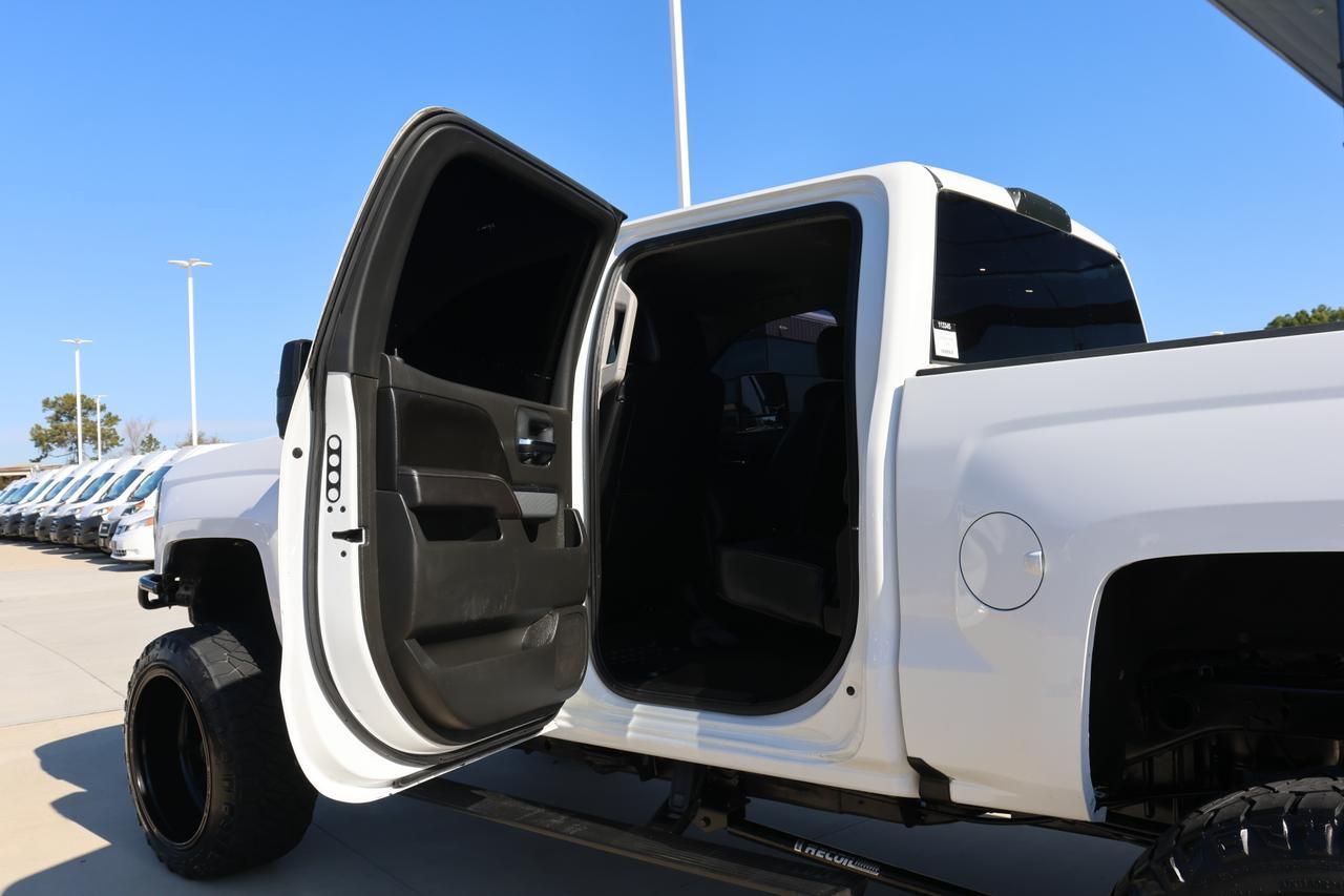 2017 CHEVROLET SILVERADO 1500 LT Houston TX