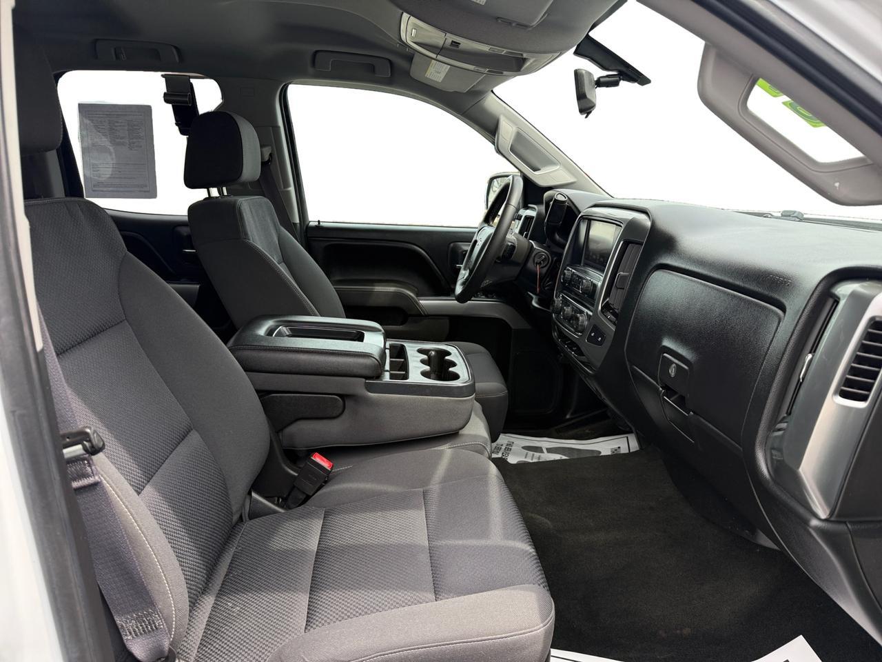 2017 CHEVROLET SILVERADO LT LT Kansas City MO