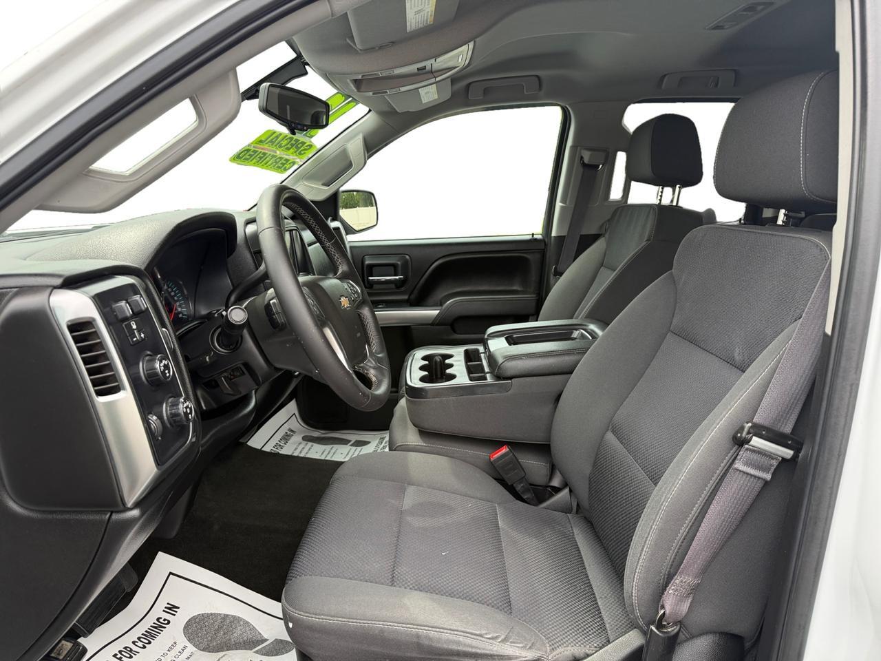 2017 CHEVROLET SILVERADO LT LT Kansas City MO