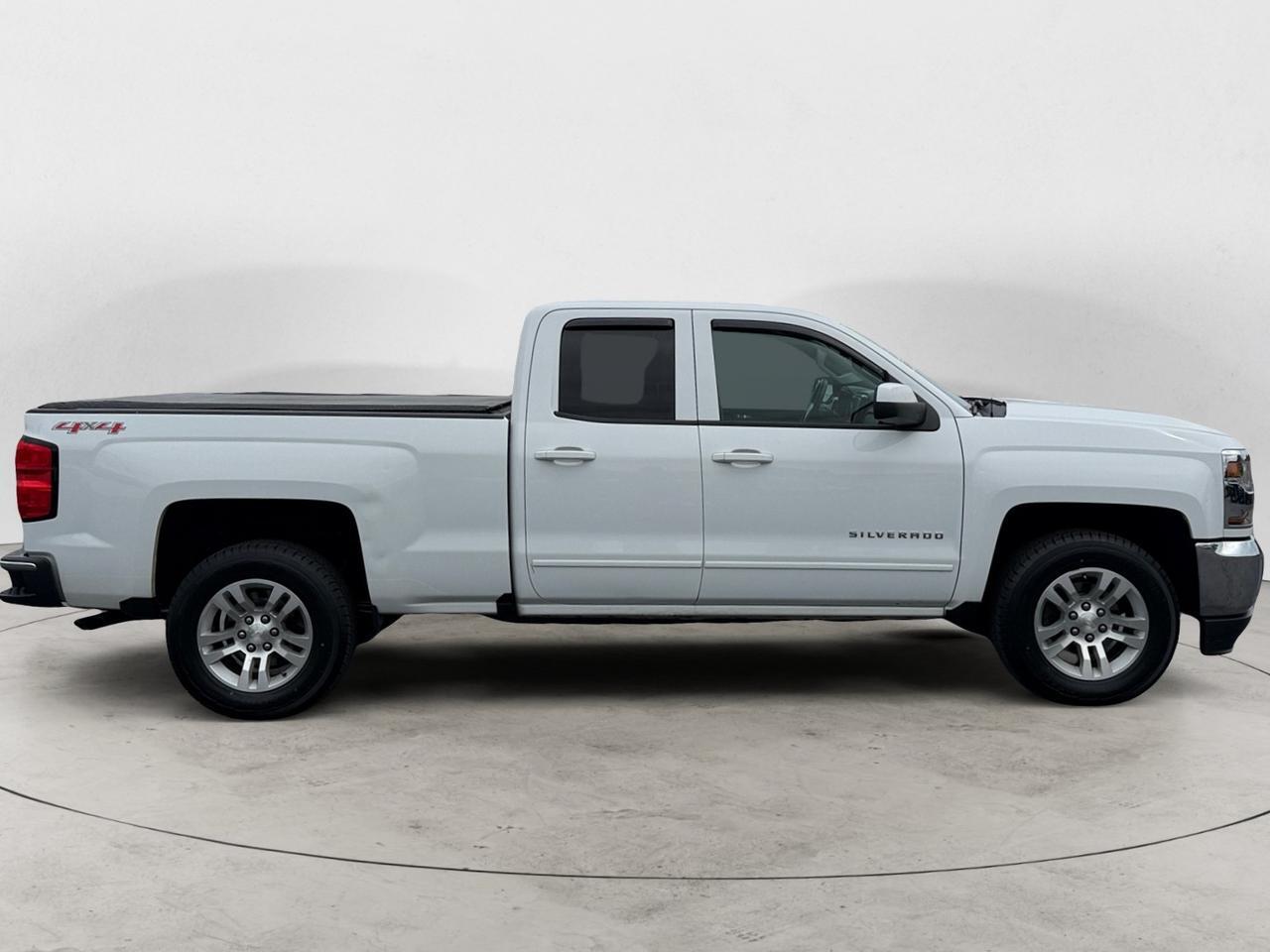 2017 CHEVROLET SILVERADO LT LT Kansas City MO