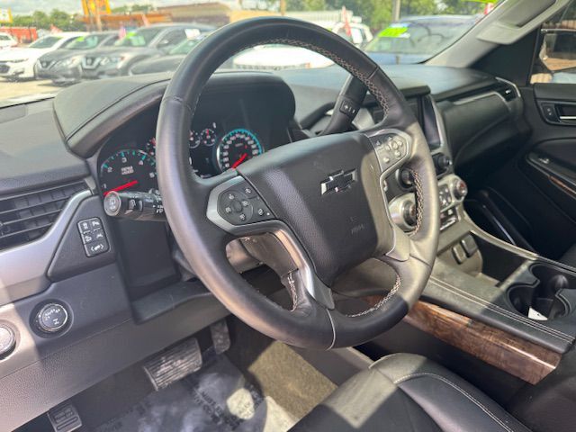 2017 CHEVROLET SUBURBAN 1500 LT Grand Prairie TX