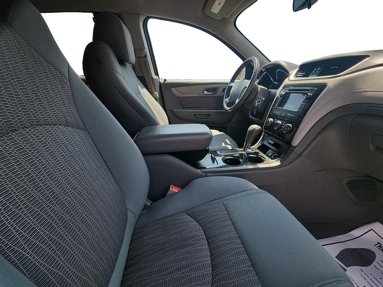 2017 CHEVROLET TRAVERSE 1LT Kansas City MO