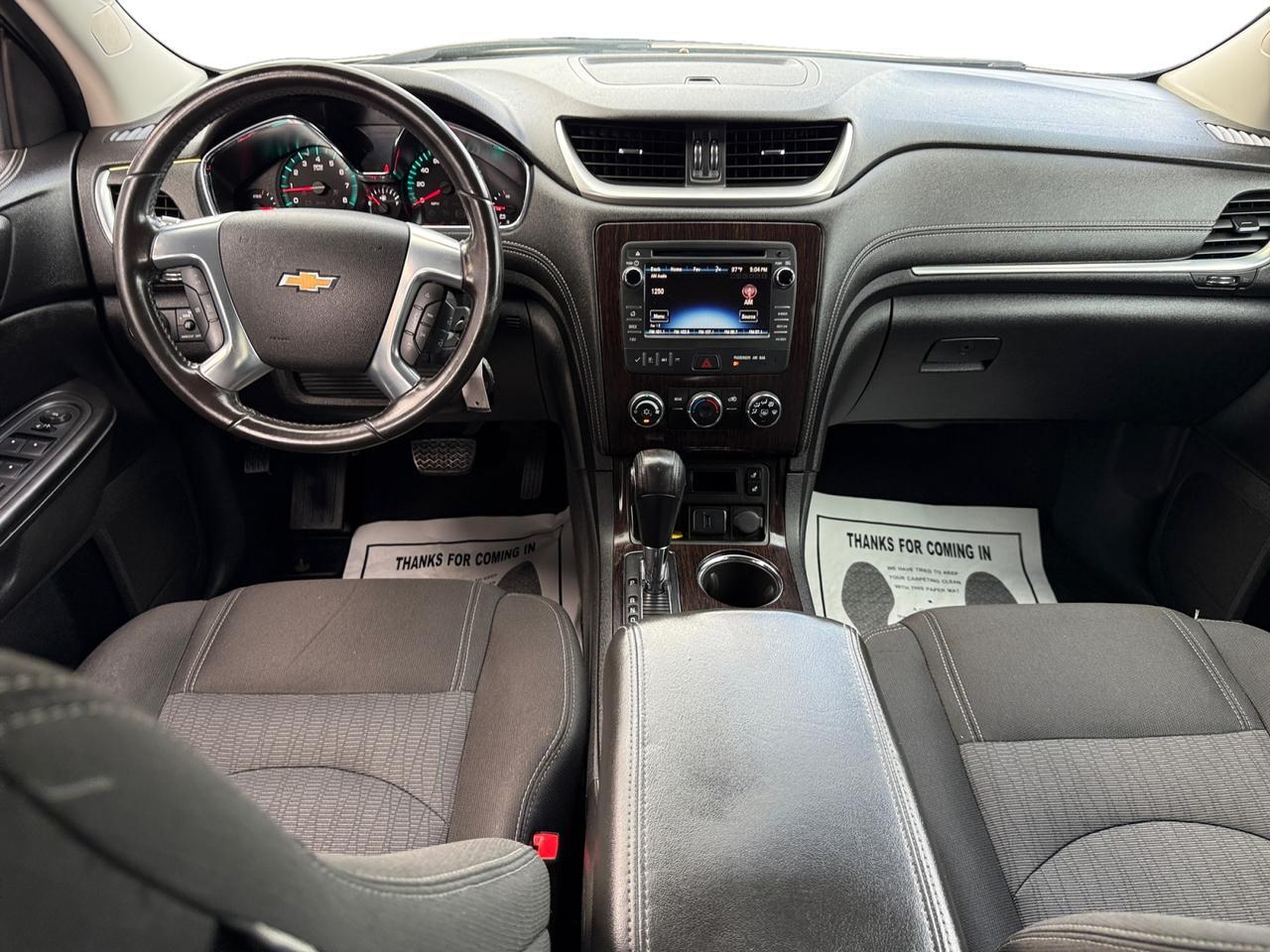 2017 CHEVROLET TRAVERSE 1LT Kansas City MO