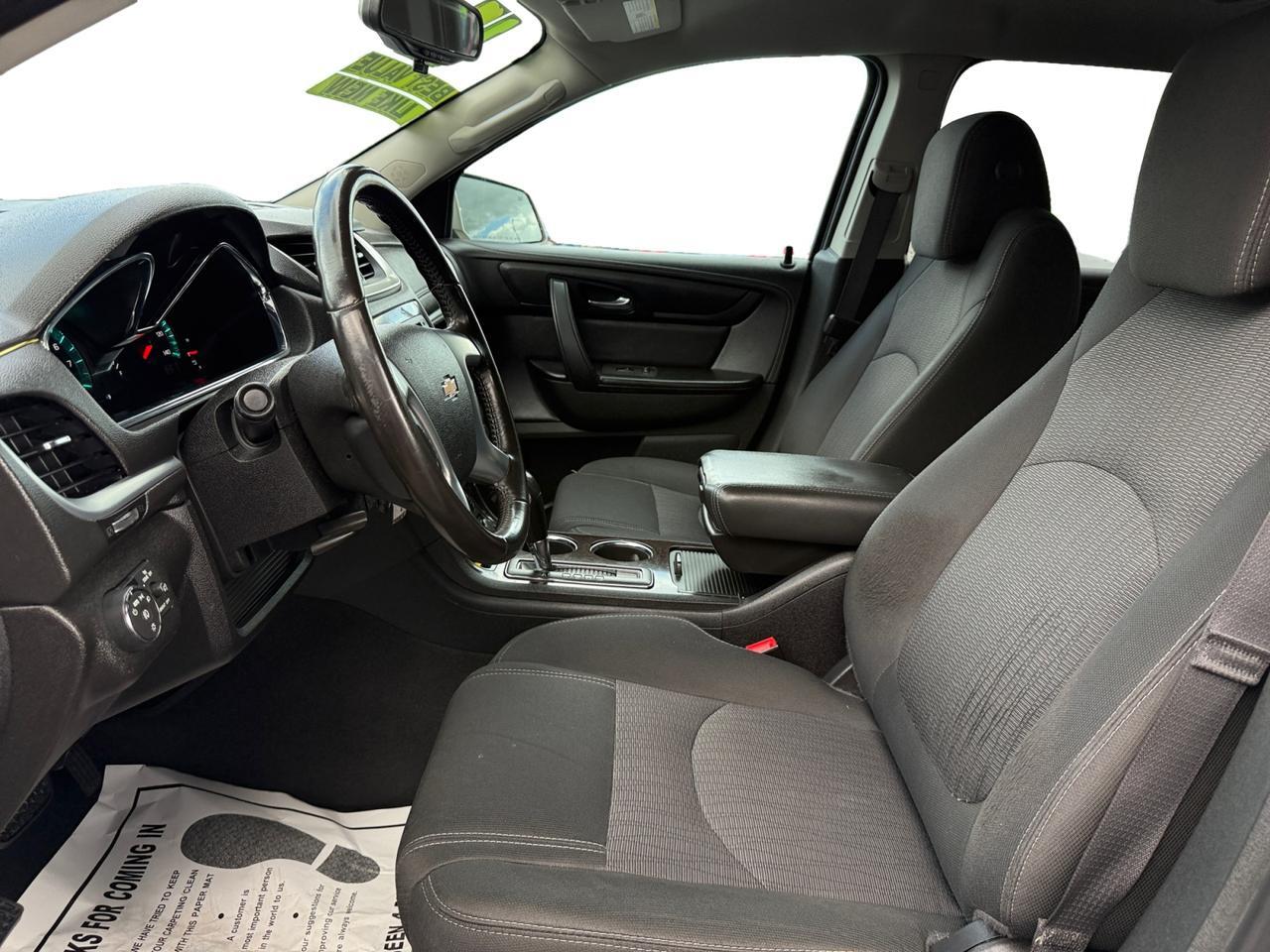 2017 CHEVROLET TRAVERSE 1LT Kansas City MO