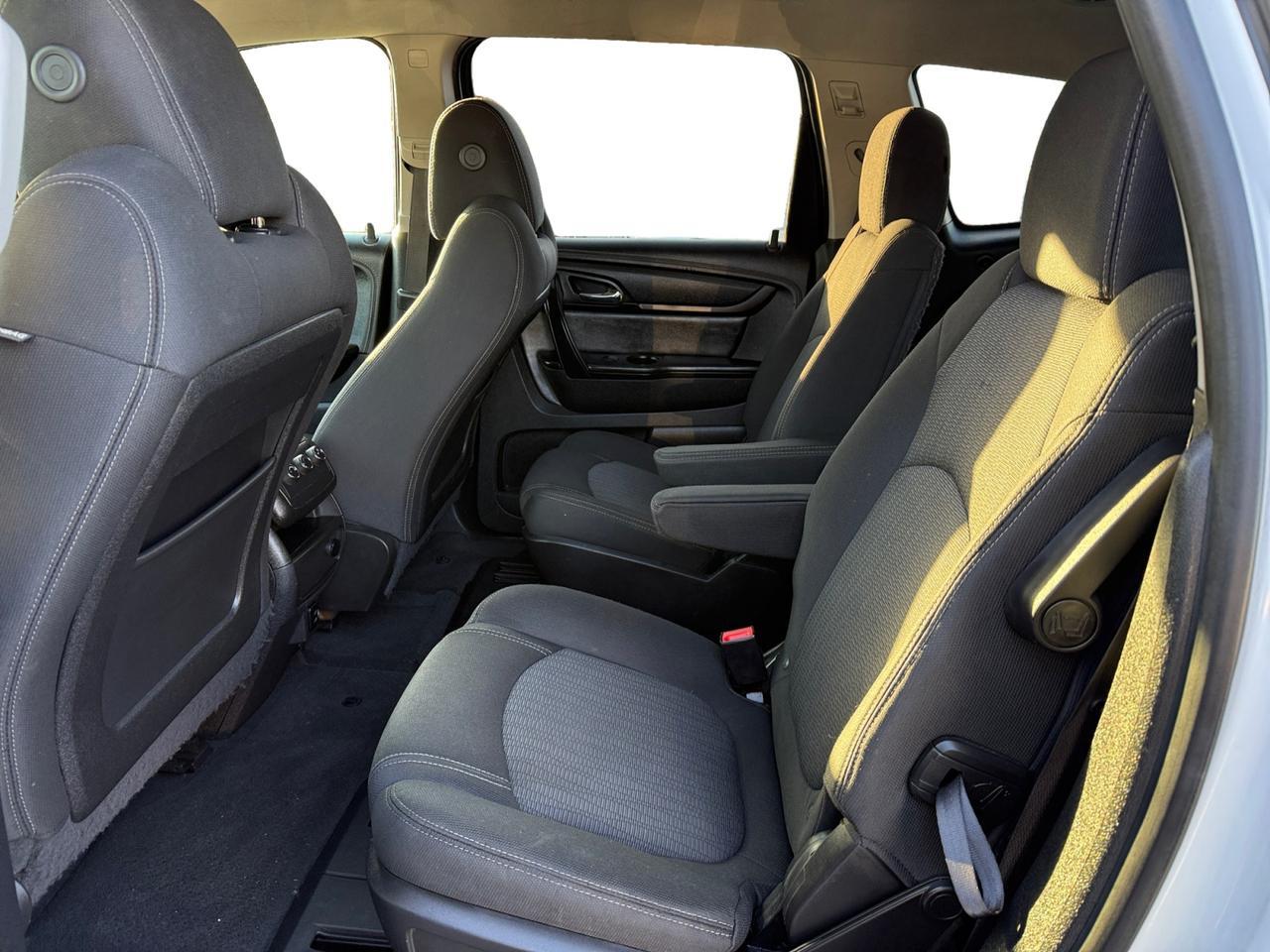 2017 CHEVROLET TRAVERSE 1LT LT Kansas City MO