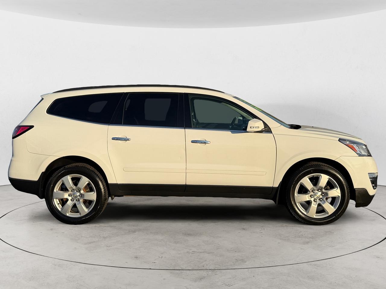 2017 CHEVROLET TRAVERSE 1LT LT Kansas City MO