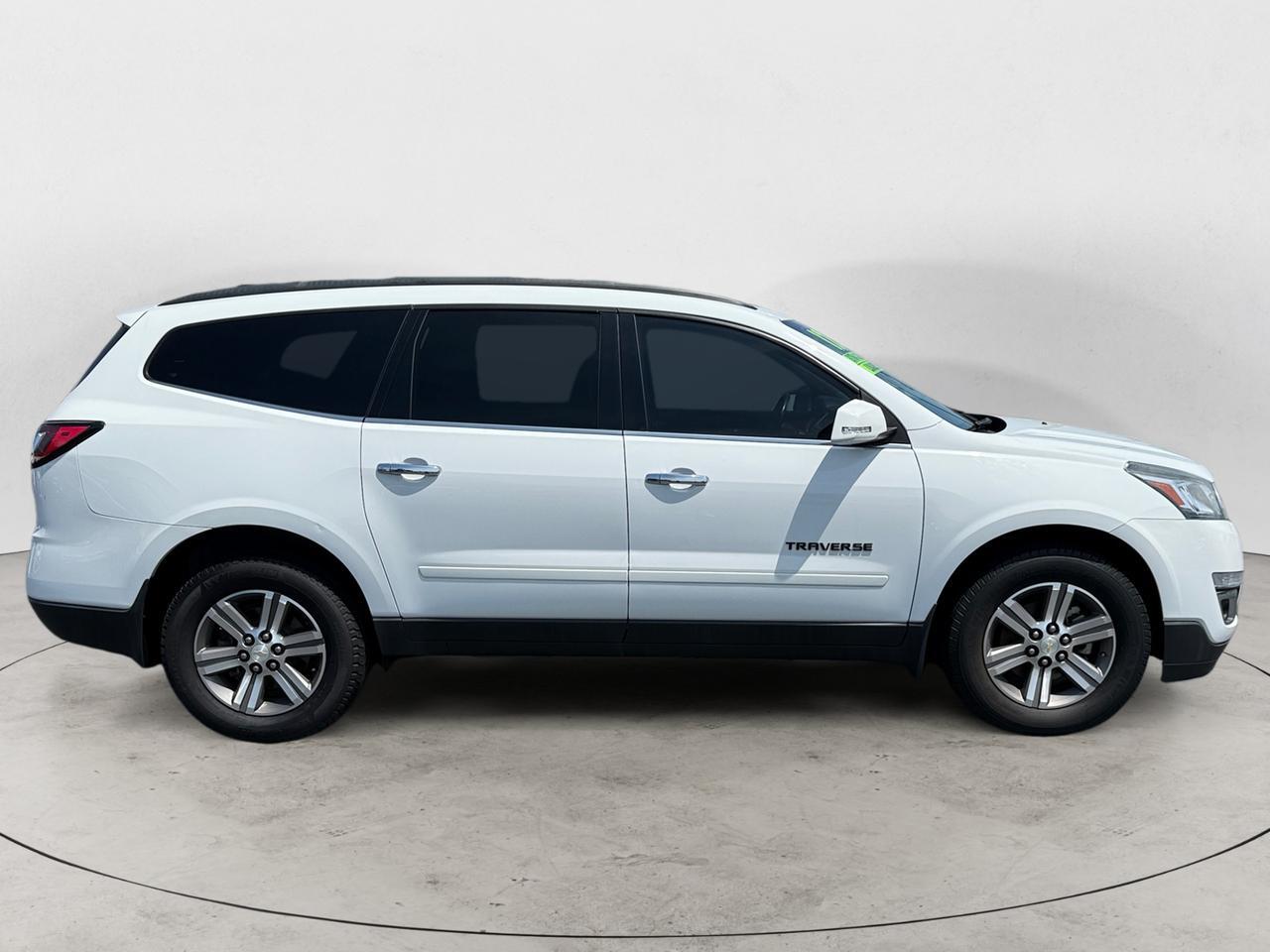 2017 CHEVROLET TRAVERSE 2LT LT Kansas City MO
