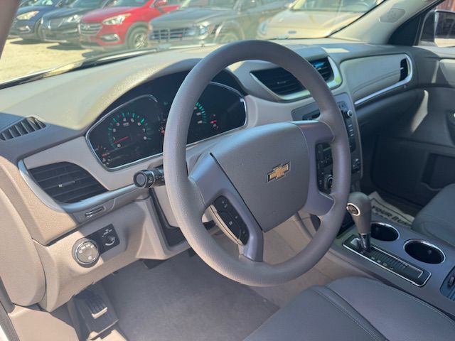 2017 CHEVROLET TRAVERSE LS Grand Prairie TX