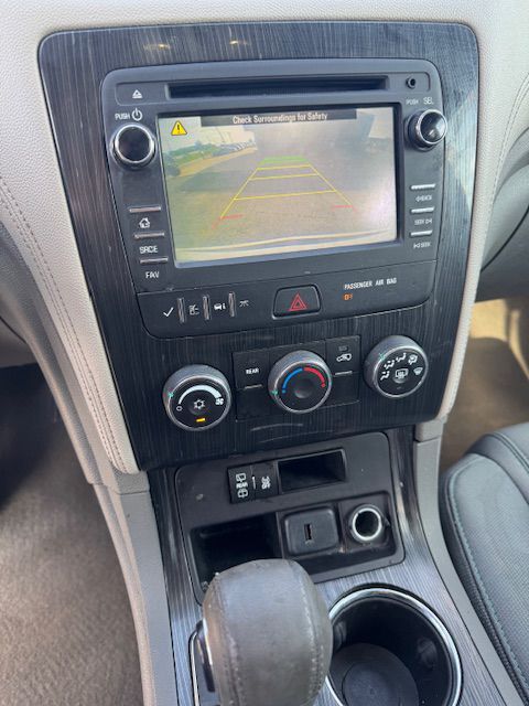2017 CHEVROLET TRAVERSE LT Grand Prairie TX