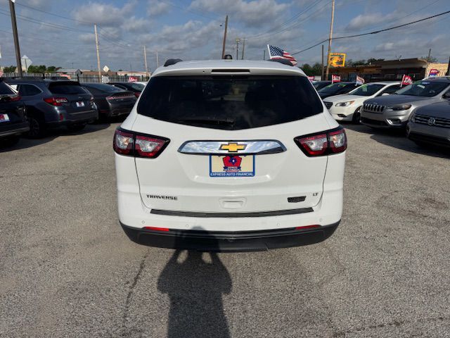 2017 CHEVROLET TRAVERSE LT Grand Prairie TX