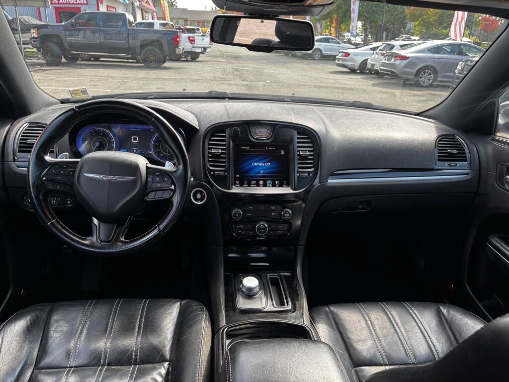 2017 CHRYSLER 300 S Des Moines WA