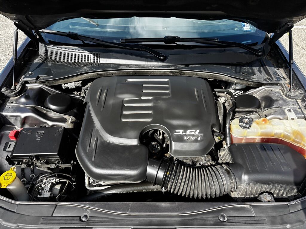 2017 CHRYSLER 300 S Des Moines WA