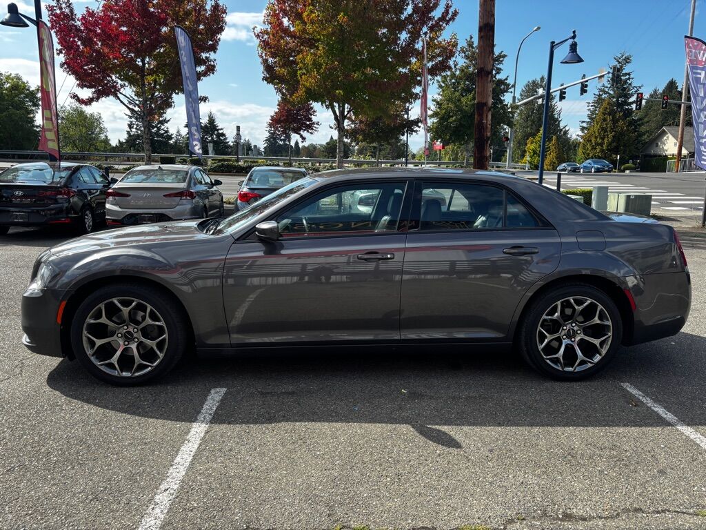 2017 CHRYSLER 300 S Des Moines WA