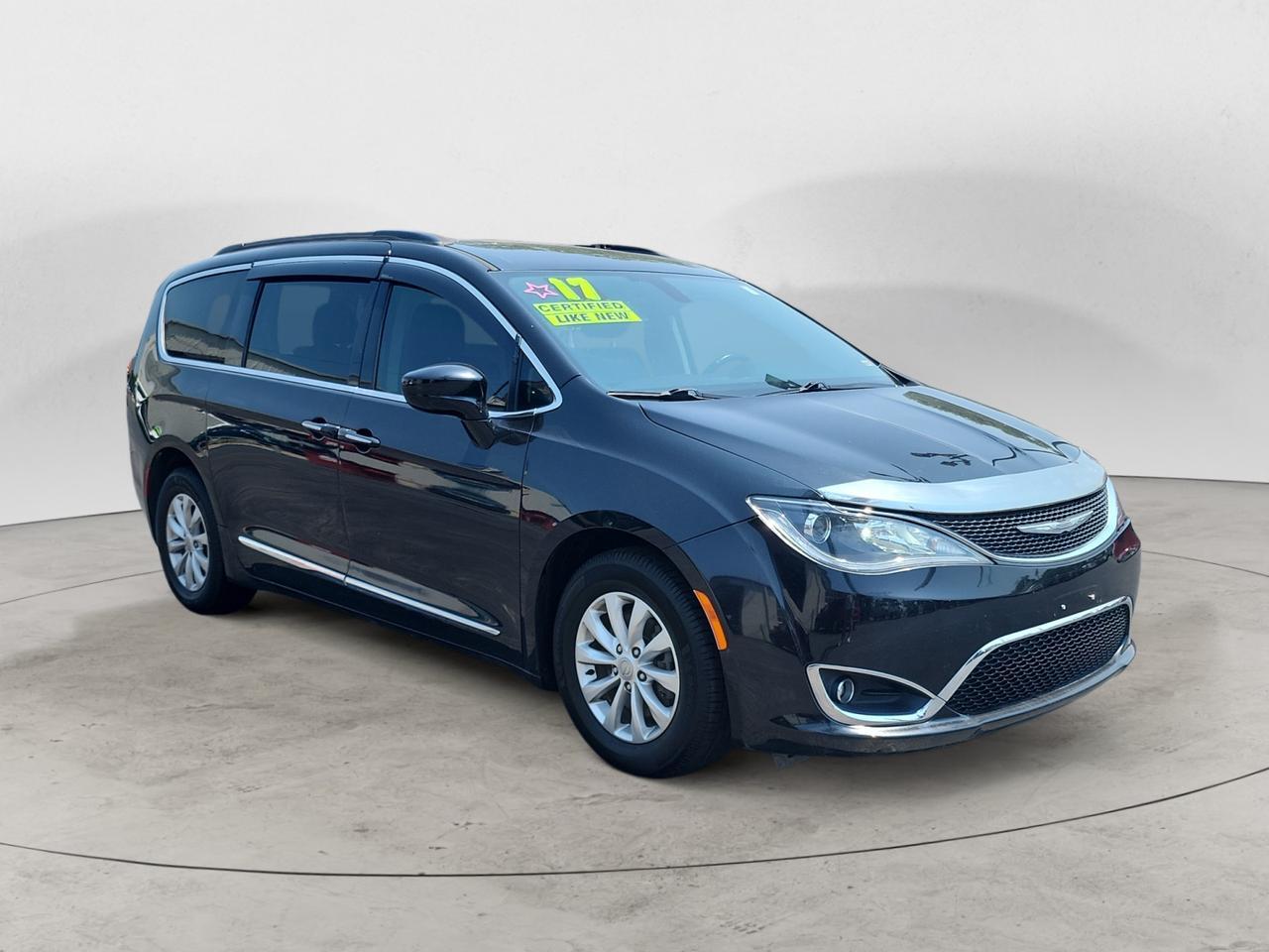 2017 CHRYSLER PACIFICA TOURING L Kansas City MO