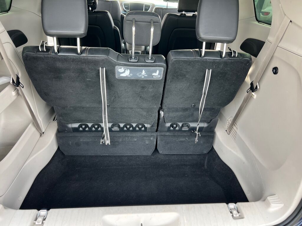 2017 CHRYSLER PACIFICA TOURING PLUS Des Moines WA