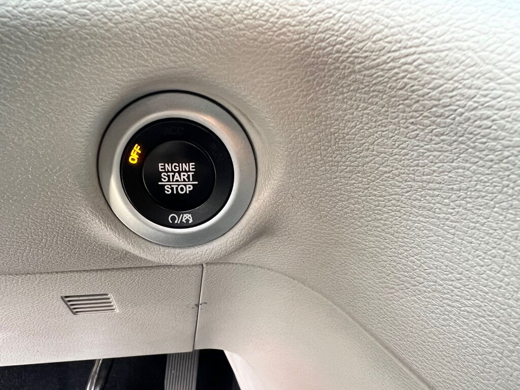 2017 CHRYSLER PACIFICA TOURING PLUS Des Moines WA