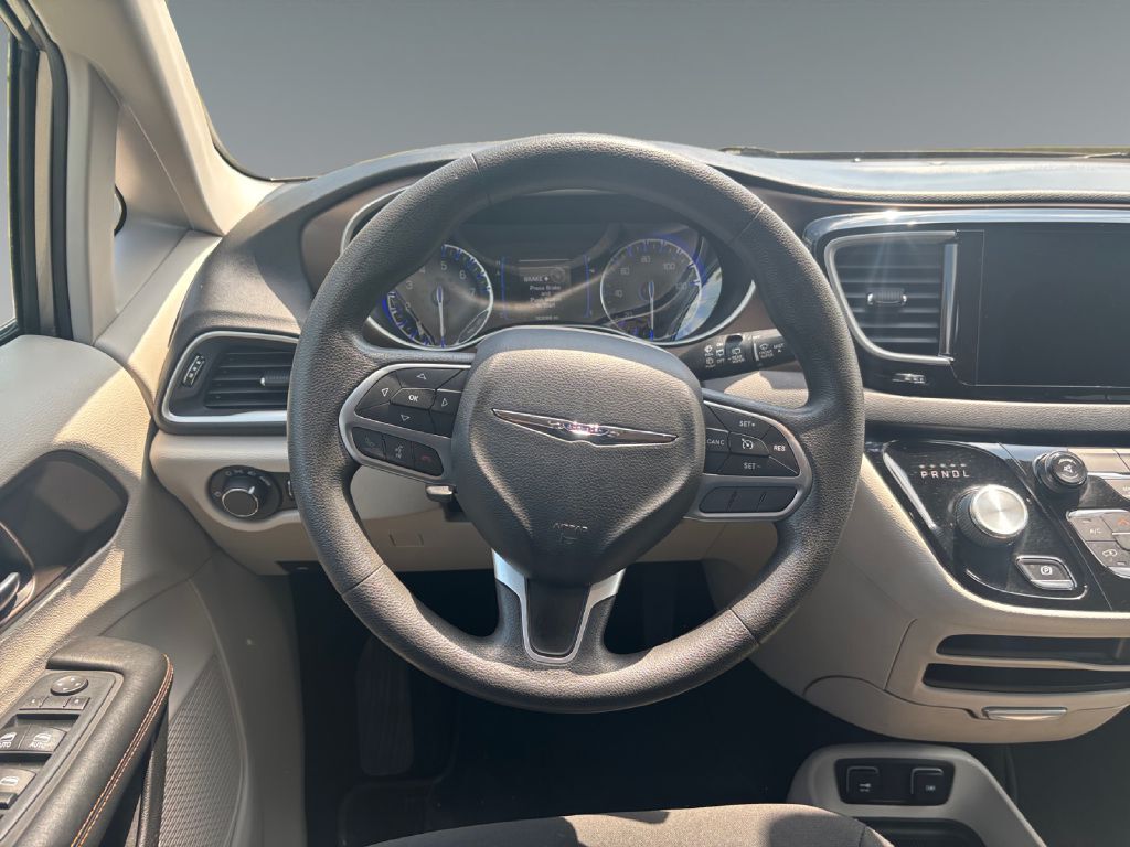 2017 CHRYSLER PACIFICA TOURING Toledo OH