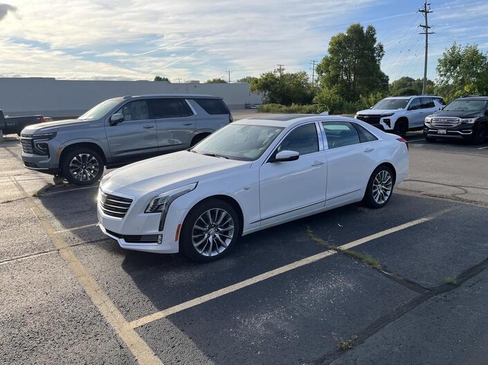 2017 Cadillac CT6 Luxury AWD EnhancedVision&ComfortPkg w/Sunroof Nav HtdCldMemLthr RrCamMirror SurroundVision Milwaukee WI