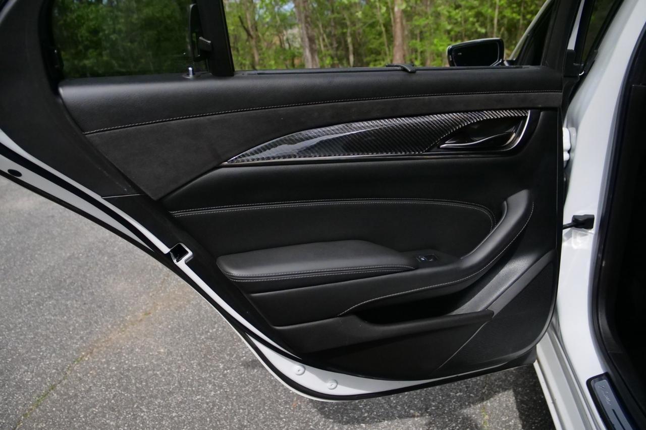 2017 Cadillac CTS Sedan V-Sport Premium / Twin Turbo / Bose Audio! Lincolnton NC