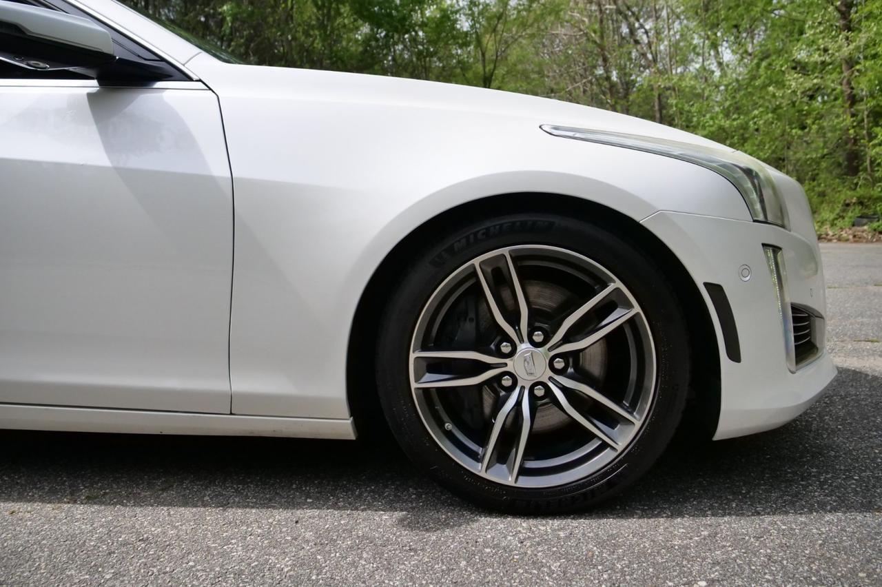 2017 Cadillac CTS Sedan V-Sport Premium / Twin Turbo / Bose Audio! Lincolnton NC