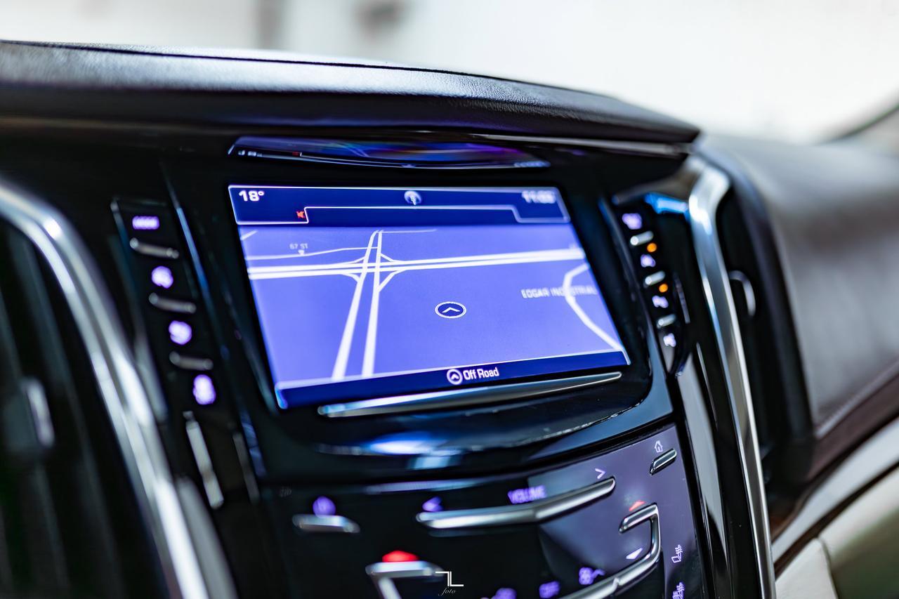 2017 Cadillac Escalade AWD Premium Luxury Leather Roof Nav BCam Red Deer AB