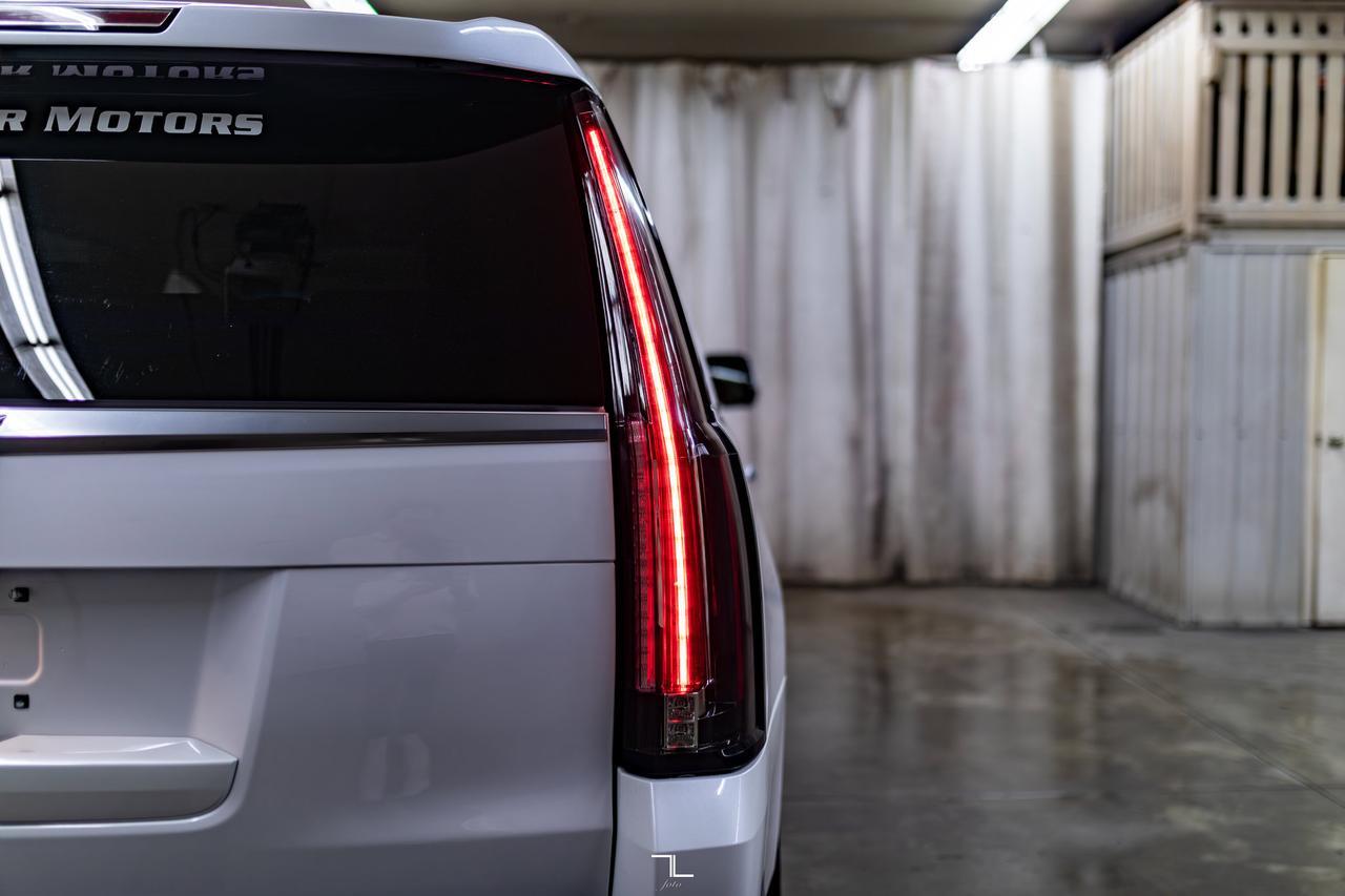2017 Cadillac Escalade AWD Premium Luxury Leather Roof Nav BCam Red Deer AB