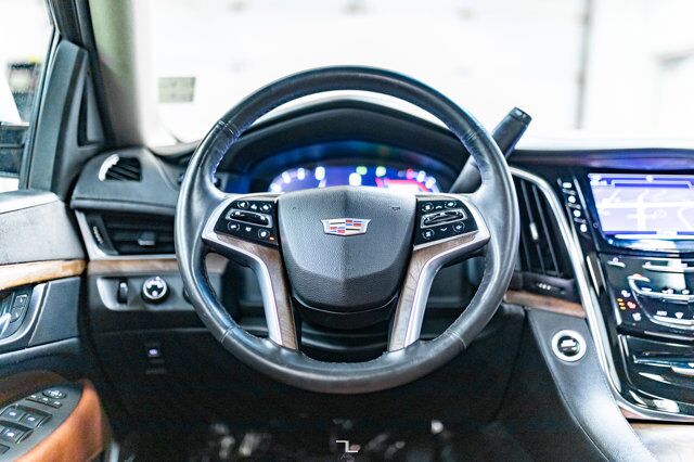 2017 Cadillac Escalade ESV AWD Premium Luxury Leather Roof Nav TV's Red Deer AB