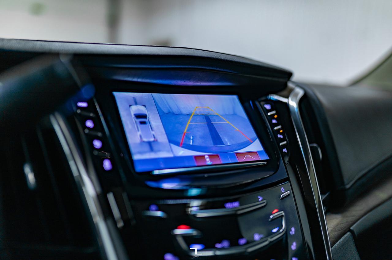 2017 Cadillac Escalade ESV AWD Premium Luxury Leather Roof Nav TV's Red Deer AB