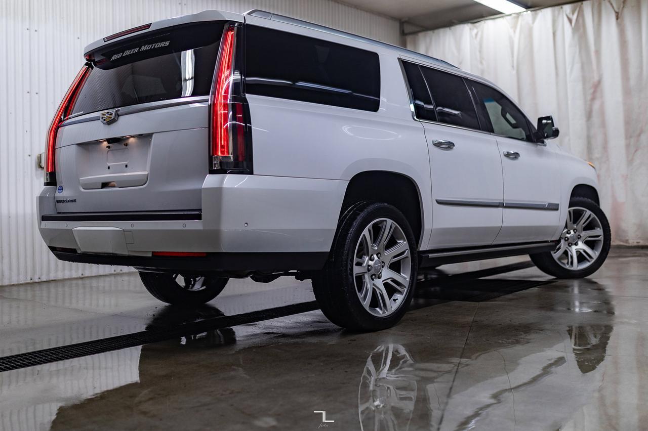 2017 Cadillac Escalade ESV AWD Premium Luxury Leather Roof Nav TV's Red Deer AB