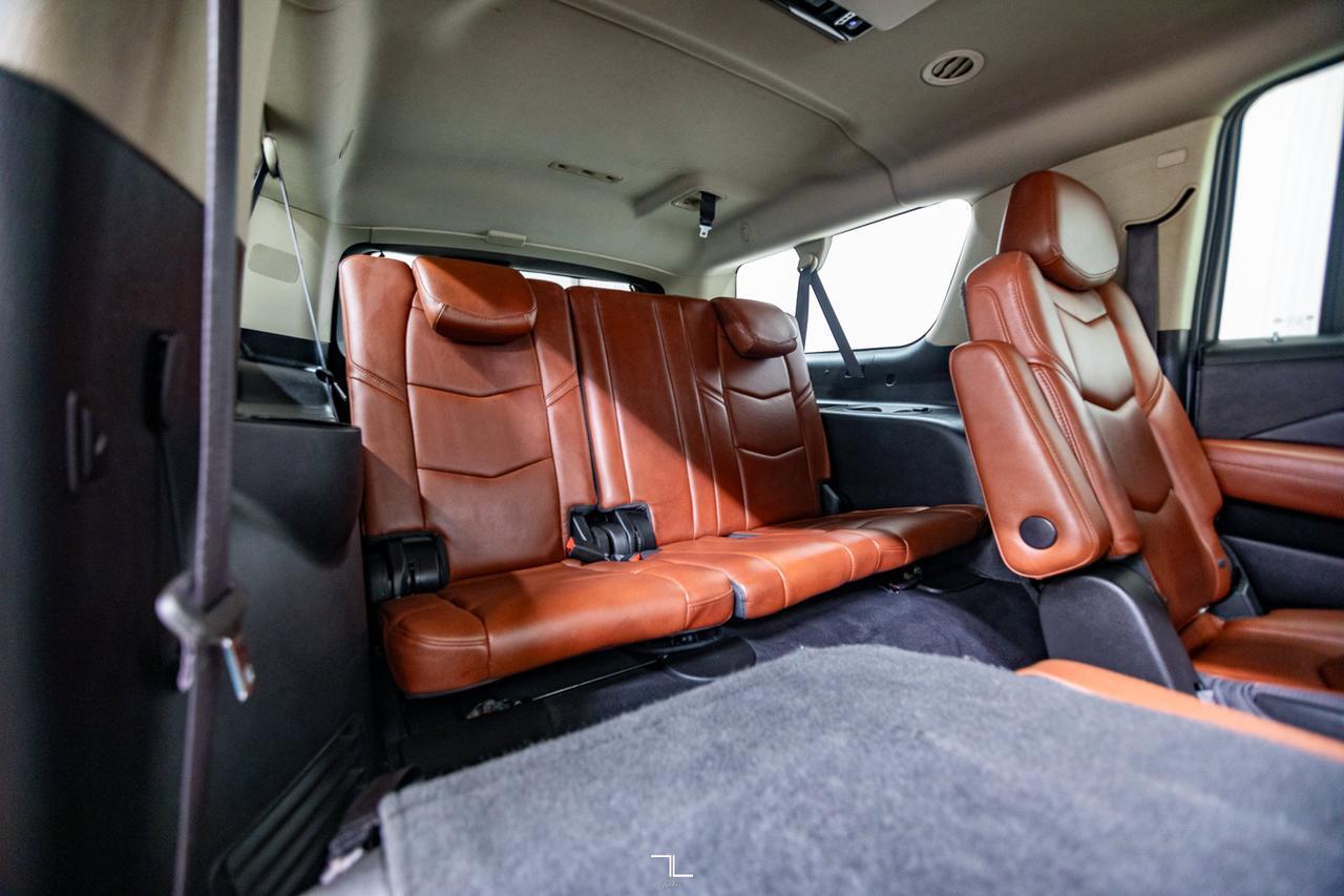 2017 Cadillac Escalade ESV AWD Premium Luxury Leather Roof Nav TV's Red Deer AB