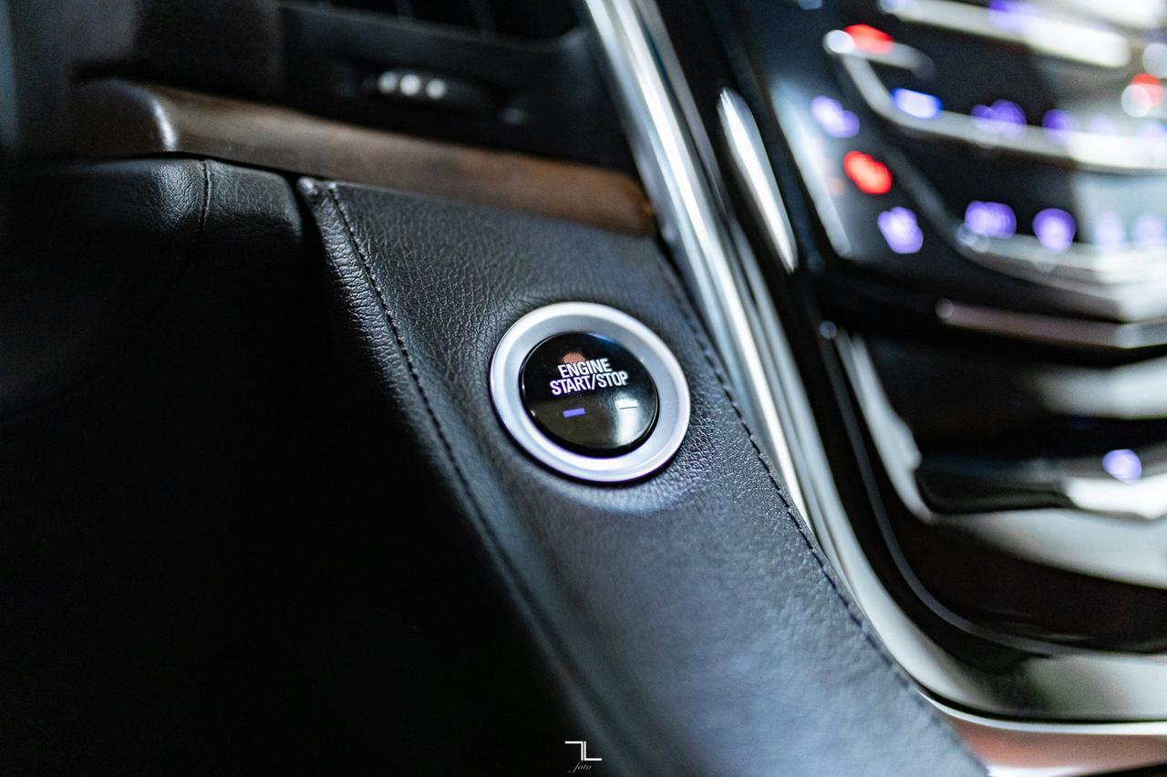 2017 Cadillac Escalade ESV AWD Premium Luxury Leather Roof Nav TV's Red Deer AB