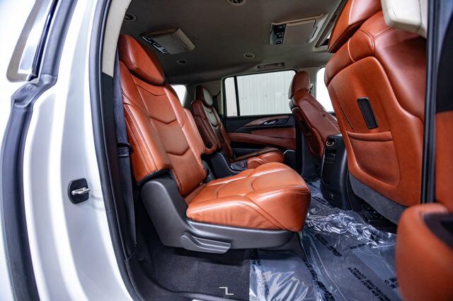 2017 Cadillac Escalade ESV AWD Premium Luxury Leather Roof Nav TV's Red Deer AB