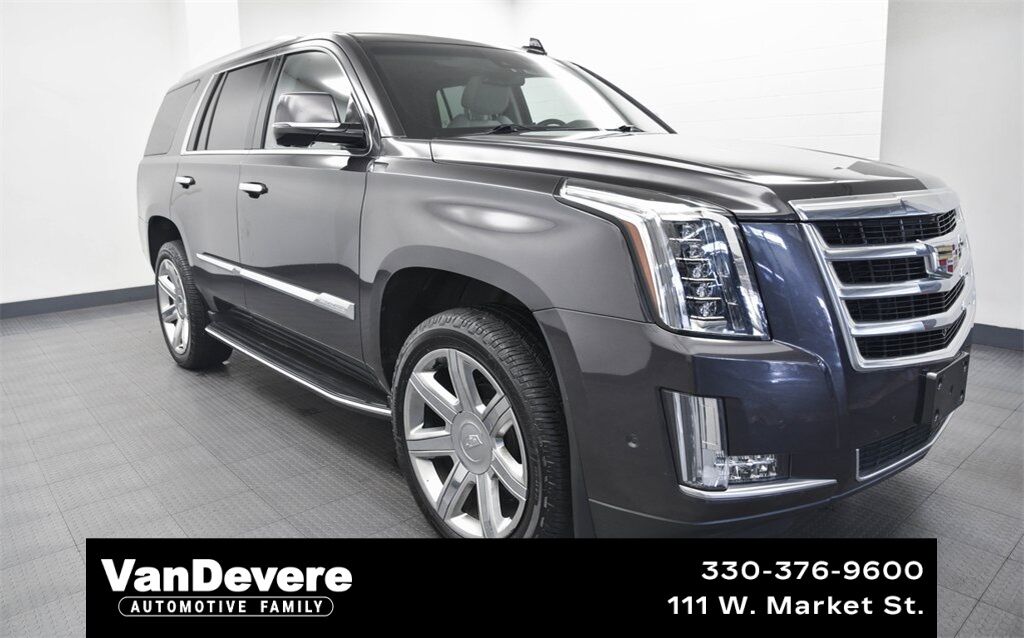 Used 2017 Cadillac Escalade Luxury 4WD
