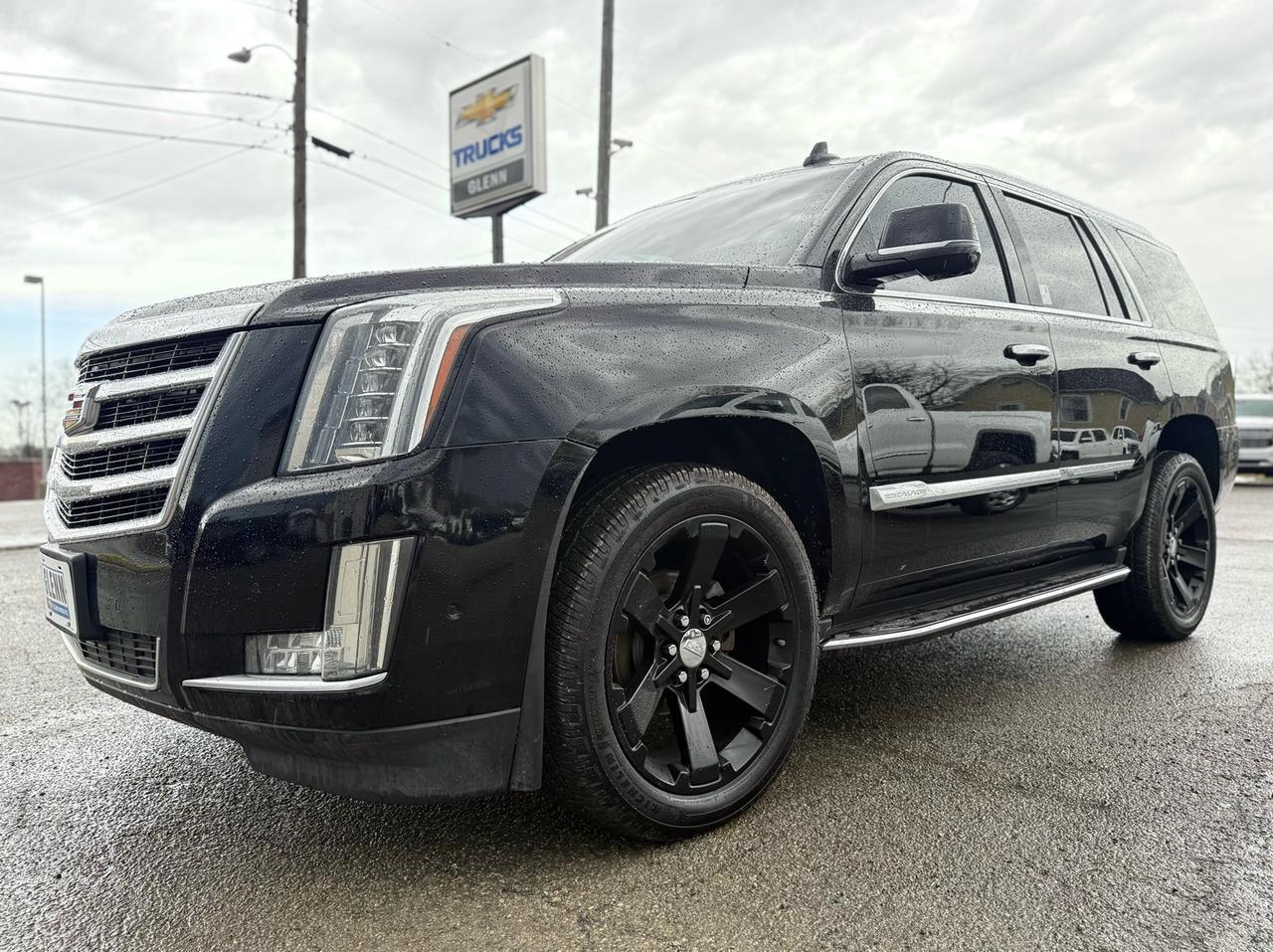 2017 Cadillac Escalade Luxury