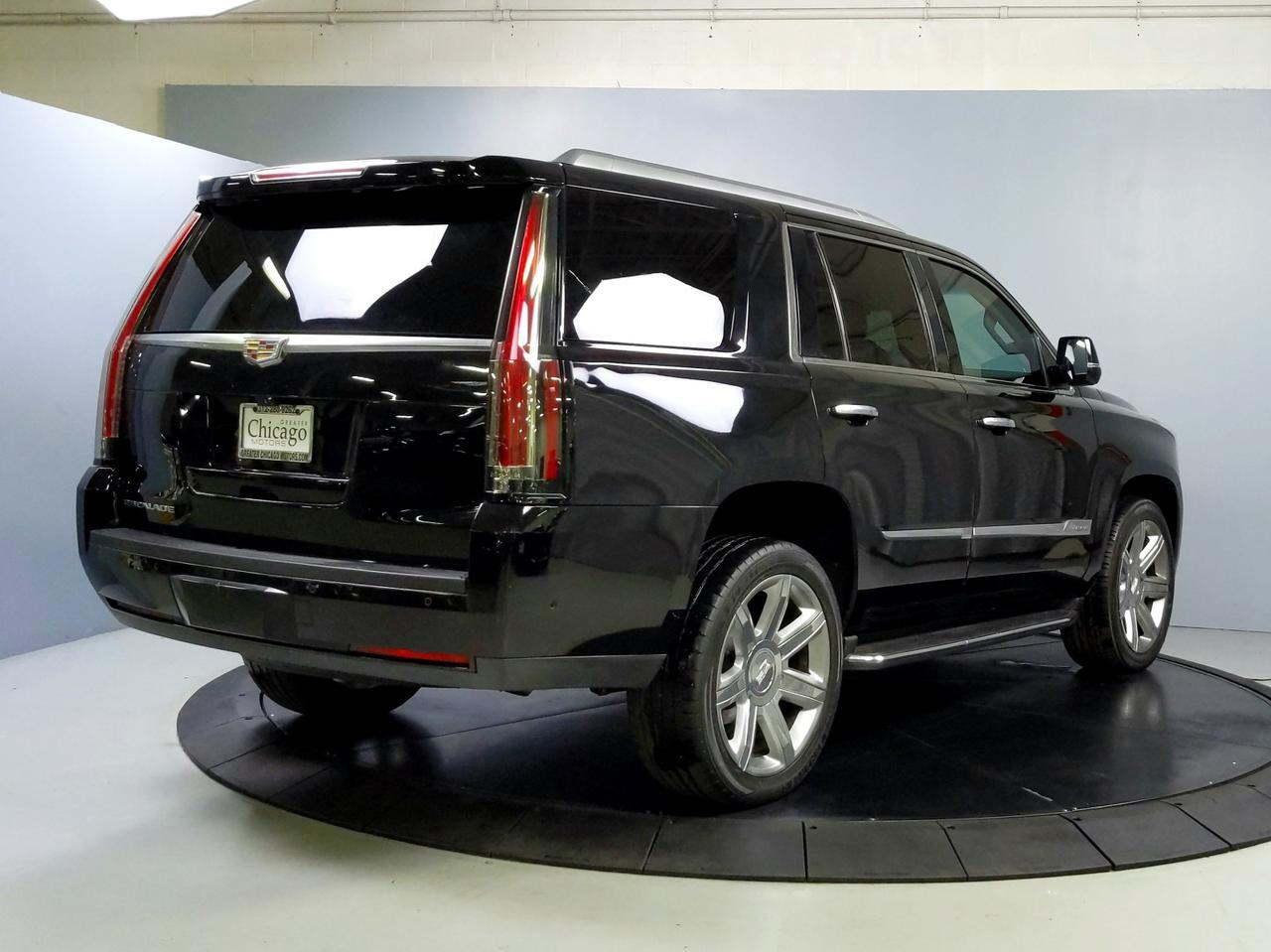 2017 Cadillac Escalade Luxury St. Charles  IL