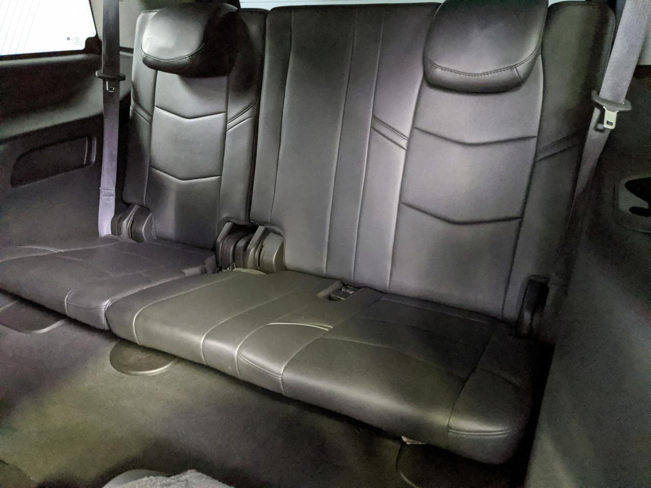 2017 Cadillac Escalade Luxury St. Charles  IL