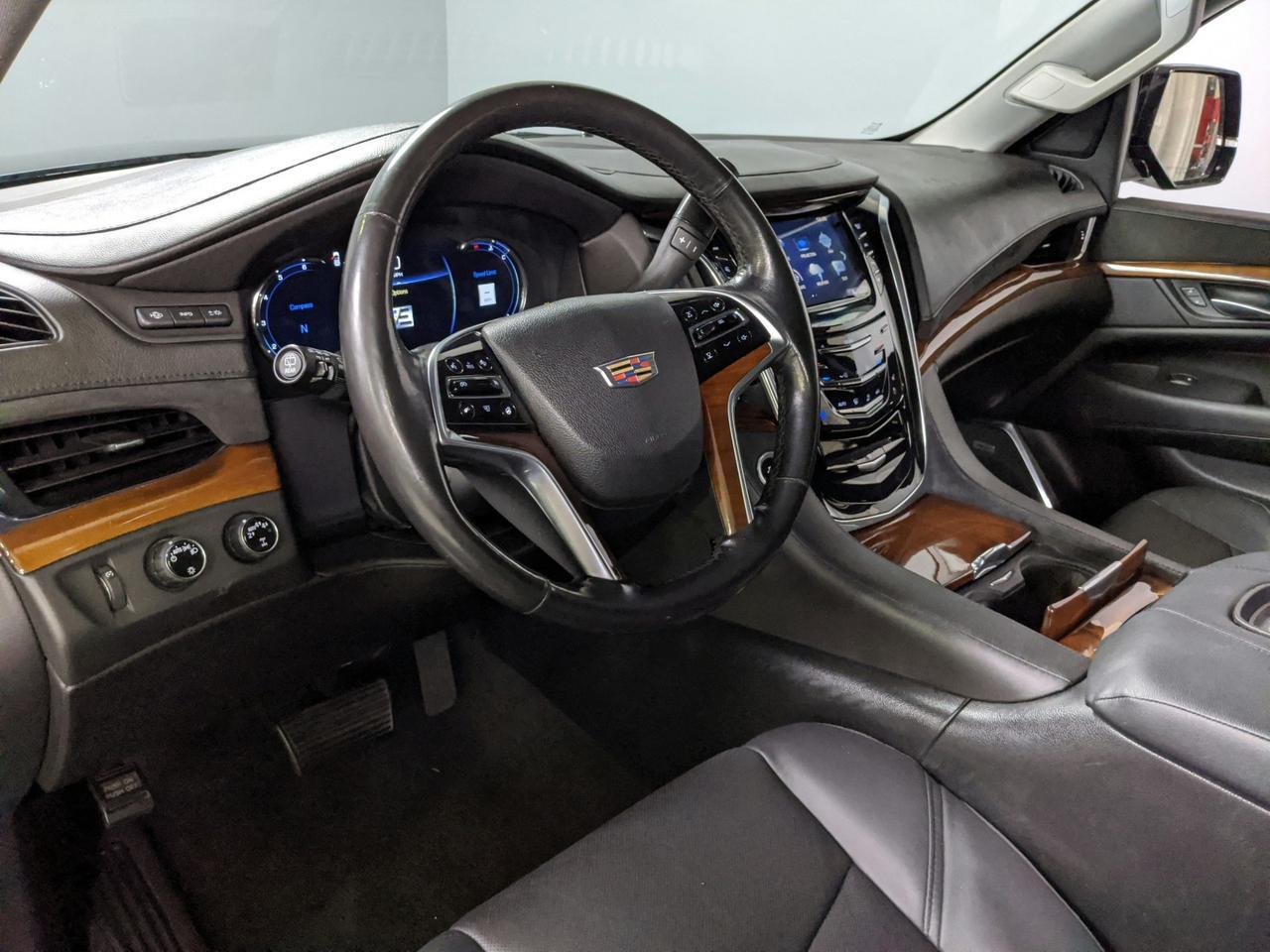 2017 Cadillac Escalade Luxury St. Charles  IL